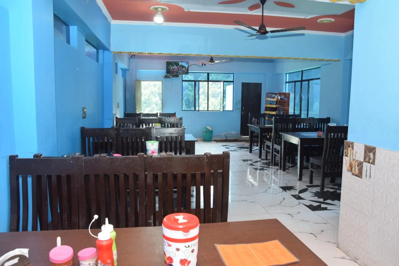 Hotel Rajput And Restaurants Pipalkoti [Restaurant]