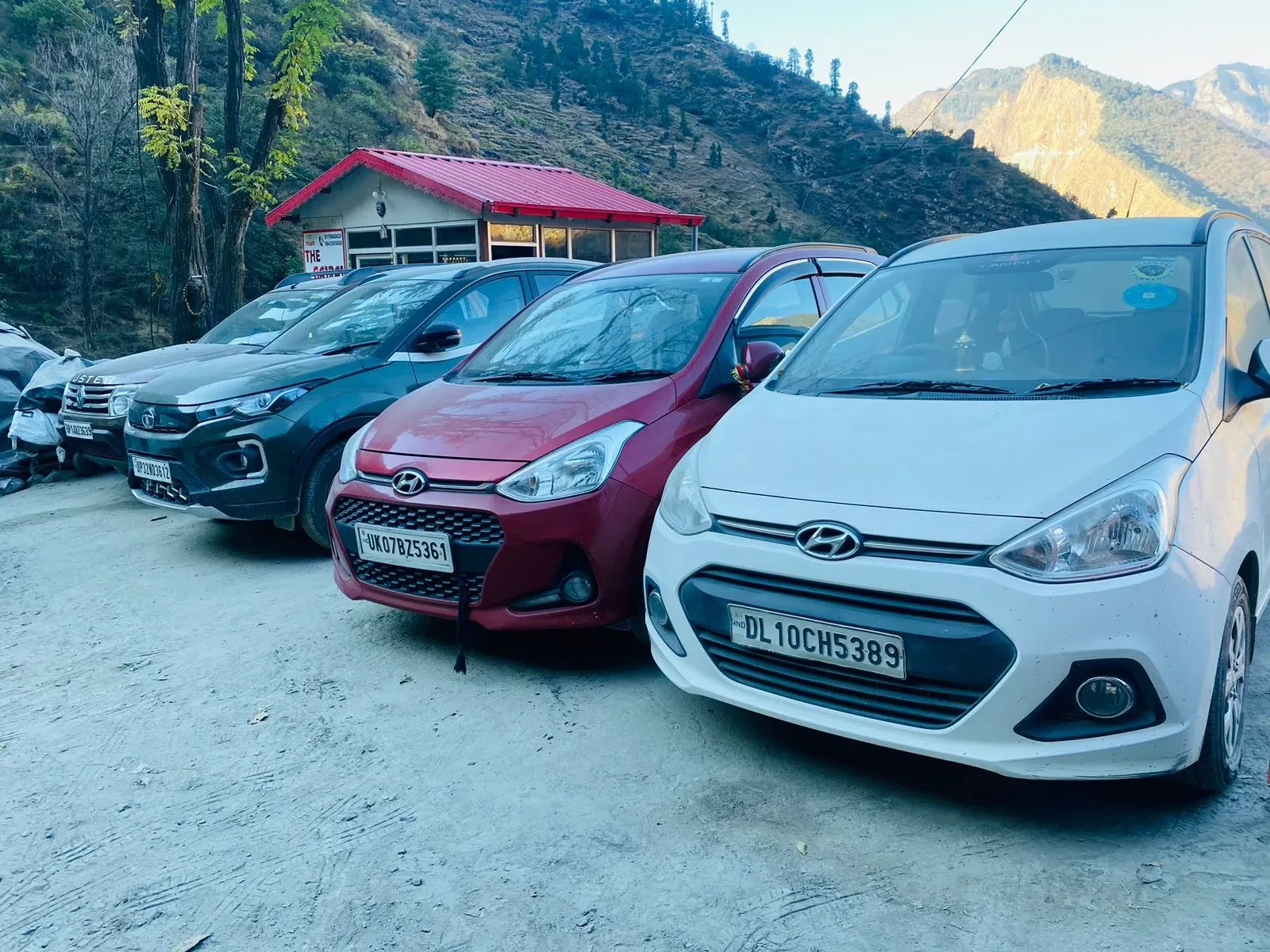 The Gajraj Hotel, Joshimath Joshimath [Hotel Parking]