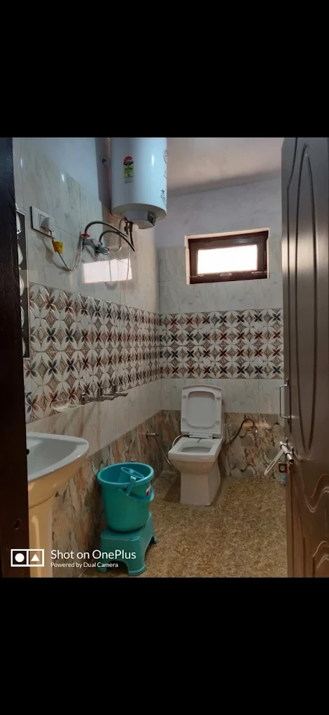 Bharat Shree Guest House Badrinath [Attached Bathroom]