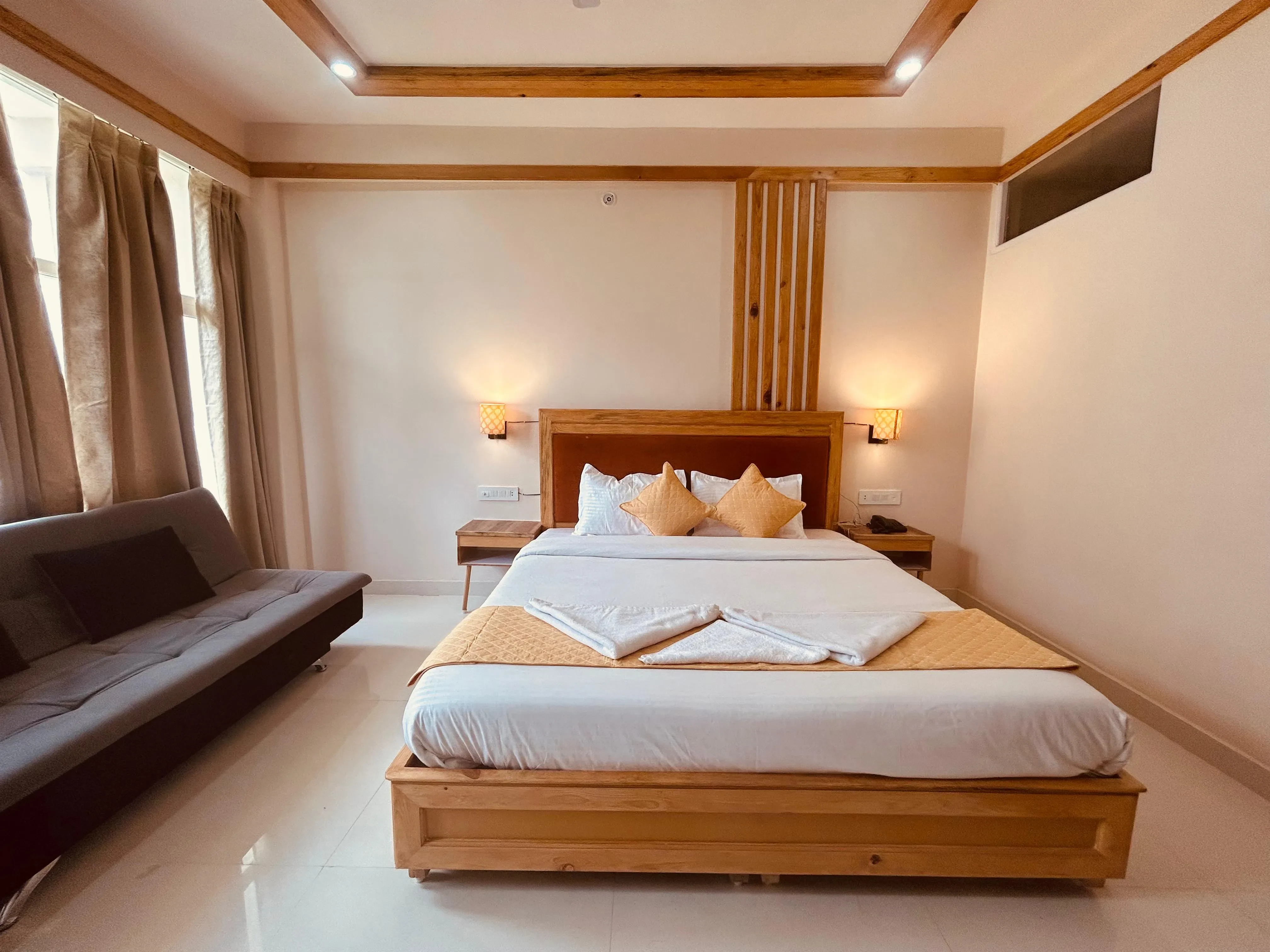 Hotel Devas Retreat, Joshimath Joshimath [Full Bed View In Room]
