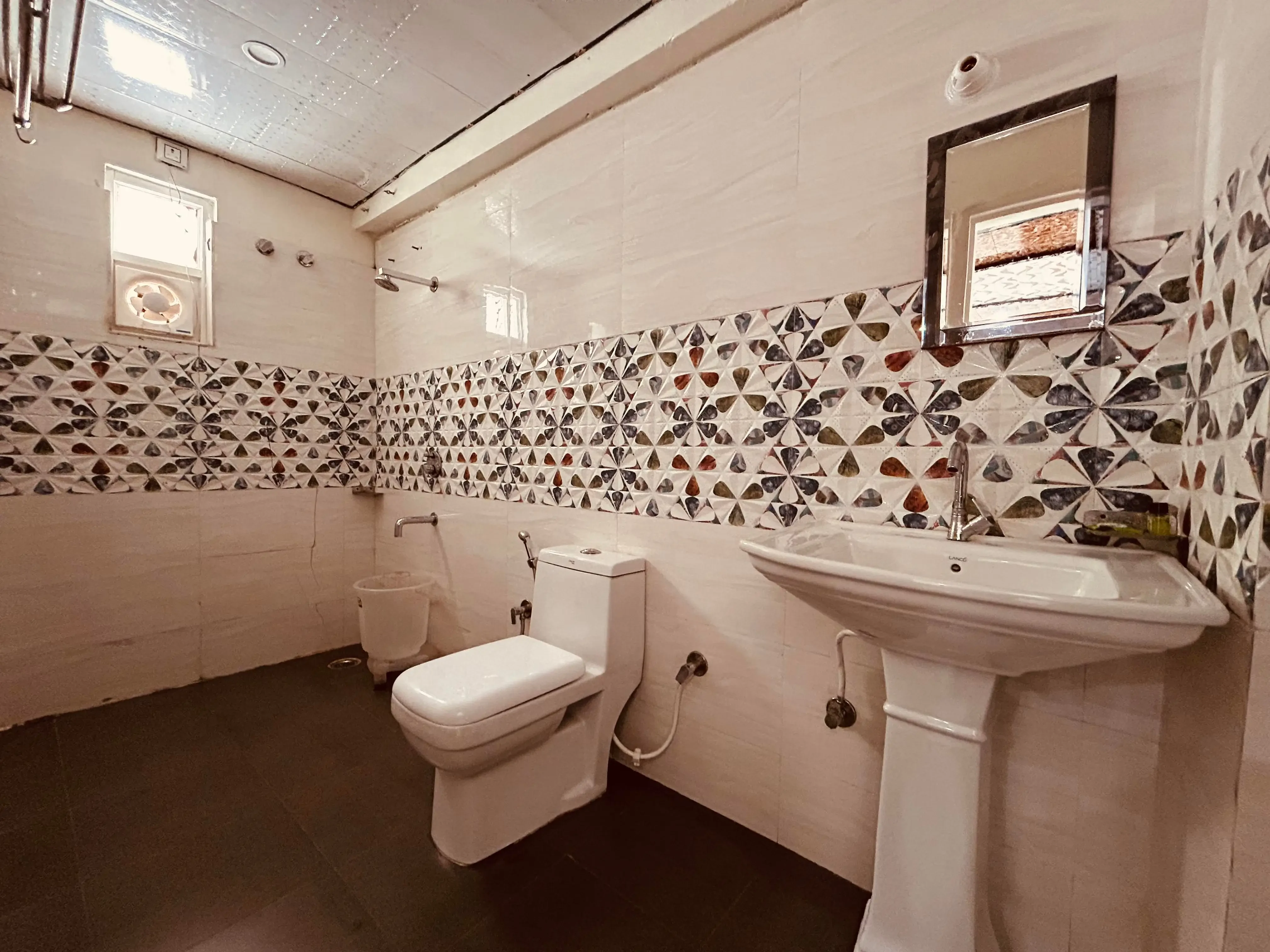 Hotel New Urvashi Badrinath [Toiletries]