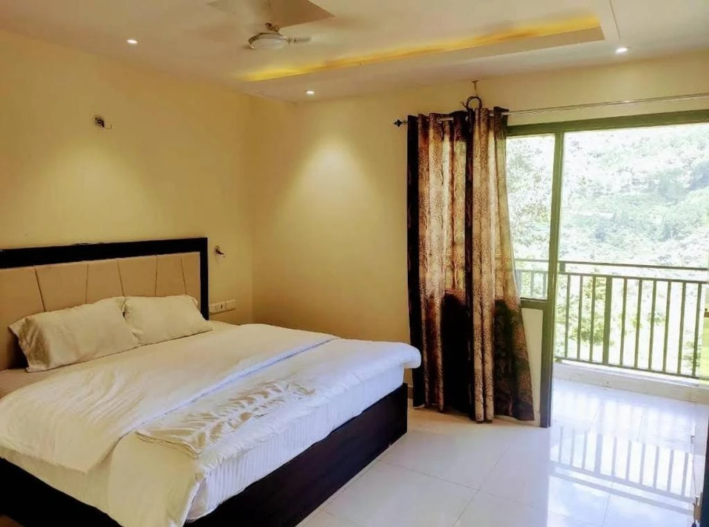 Hotel Vinayak Pipalkoti [Mountain View]